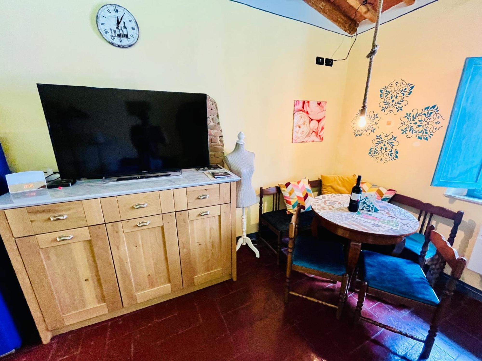 Turquoise Rose Apartment Peccioli Zewnętrze zdjęcie